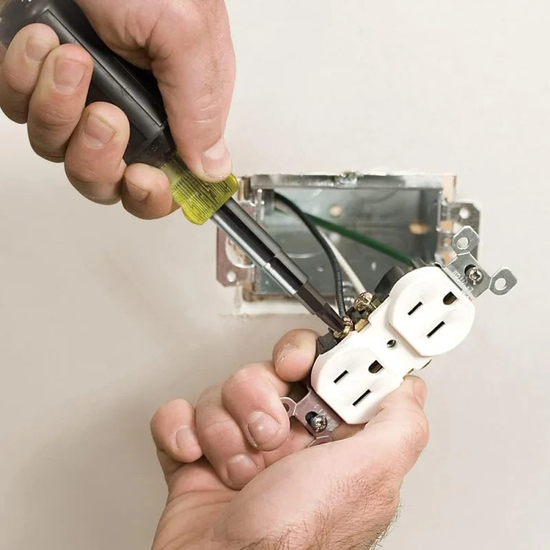 11 - in - 1 Screwdriver & Nut Driver Set: 8 Bits (Phillips/Slotted/Torx/Square) + 3 Nut Sizes, Cushion Grip Handle